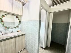 Geylang Bahru (D12), Factory #502538391